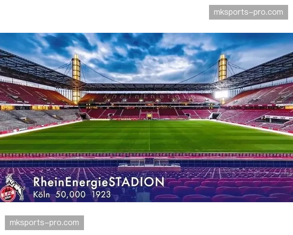 深度报道:为应对极端天气,多家德甲俱乐部升级球场草皮供暖与排水系统。 深度报道:为应对极端天气,多家德甲俱乐部升级球场草皮供暖与排水系统。